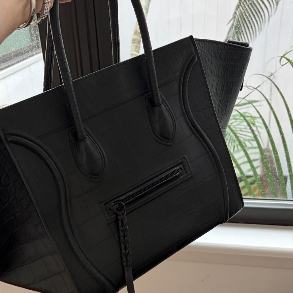 Celine Embossed Croc Phantom - Picture 8 of 9